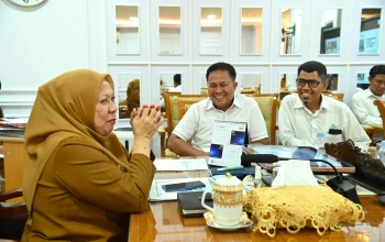 Pemerintahan Daerah & Pembangunan