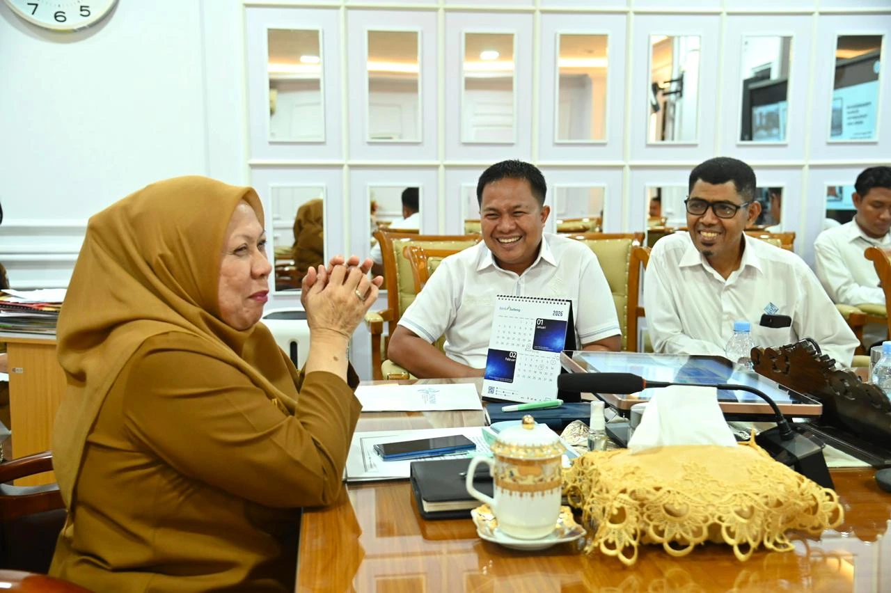 Pemerintahan Daerah & Pembangunan