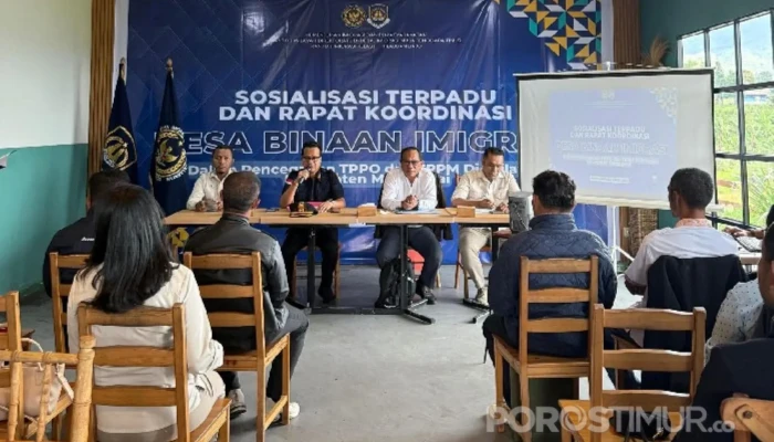 Imigrasi Labuan Bajo Sosialisasi Desa Binaan di Manggarai, Cegah Perdagangan Orang