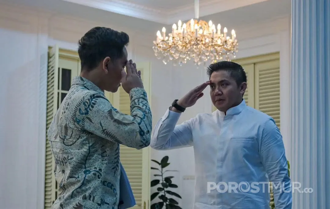Seskab Teddy Indra Wijaya