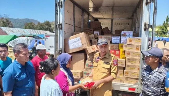Pemerintah Kerahkan Ribuan Personel dan 27 Ton Logistik, Flores Berjuang Pulih dari Gempa M7,7